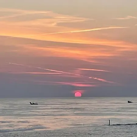 Mare E Sole Z Basenem I Przy Plazy Apartmán *