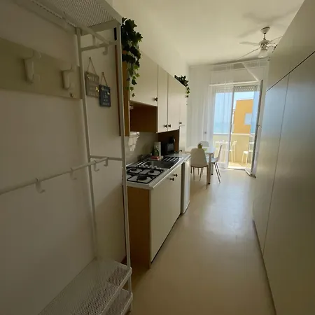 Mare E Sole Z Basenem I Przy Plazy Apartmán