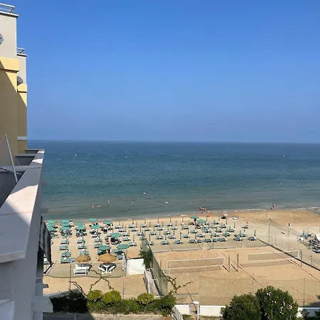 Daire Mare E Sole Z Basenem I Przy Plazy